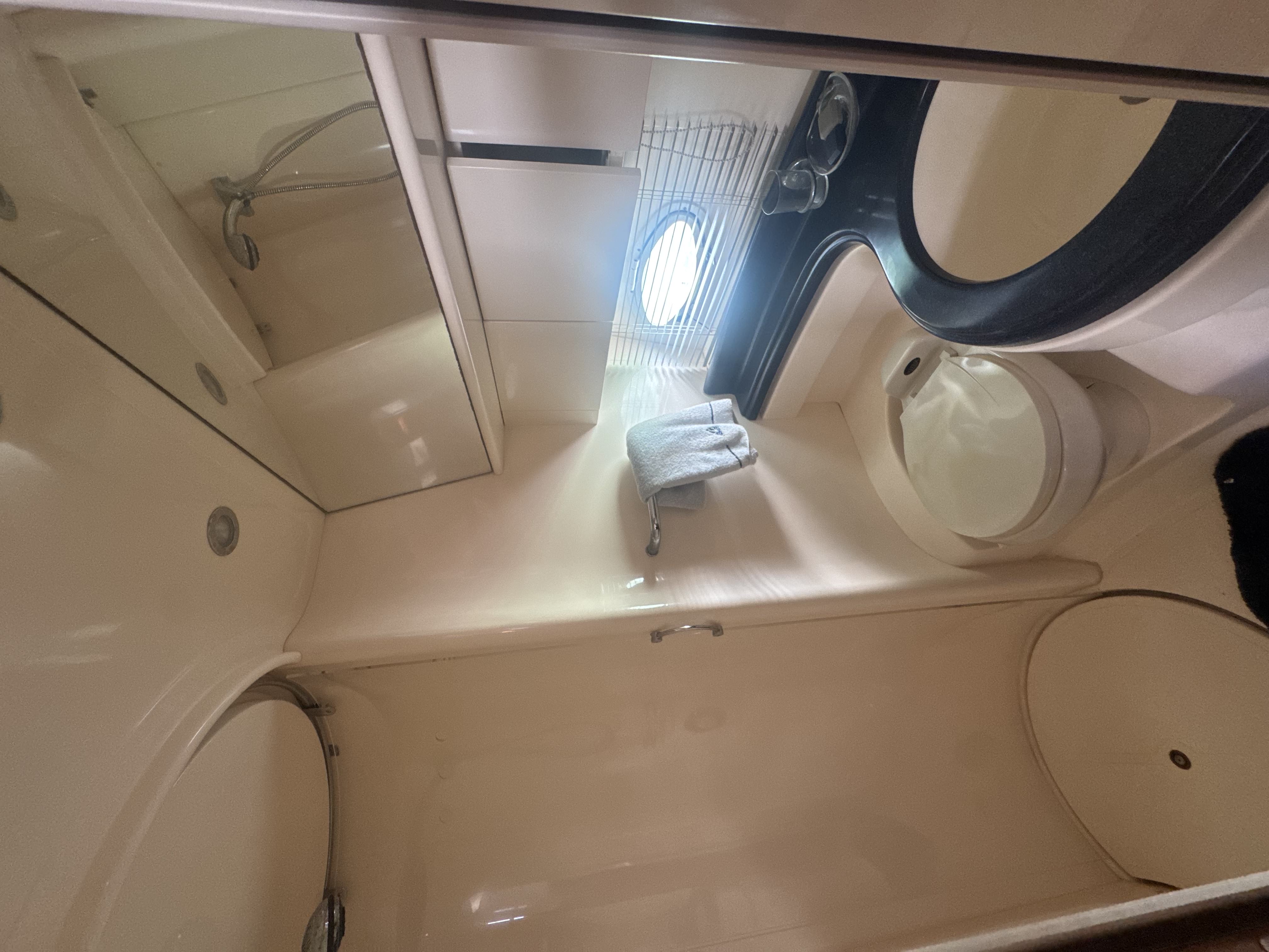 Bathroom Yacht Detailing Sarasota
