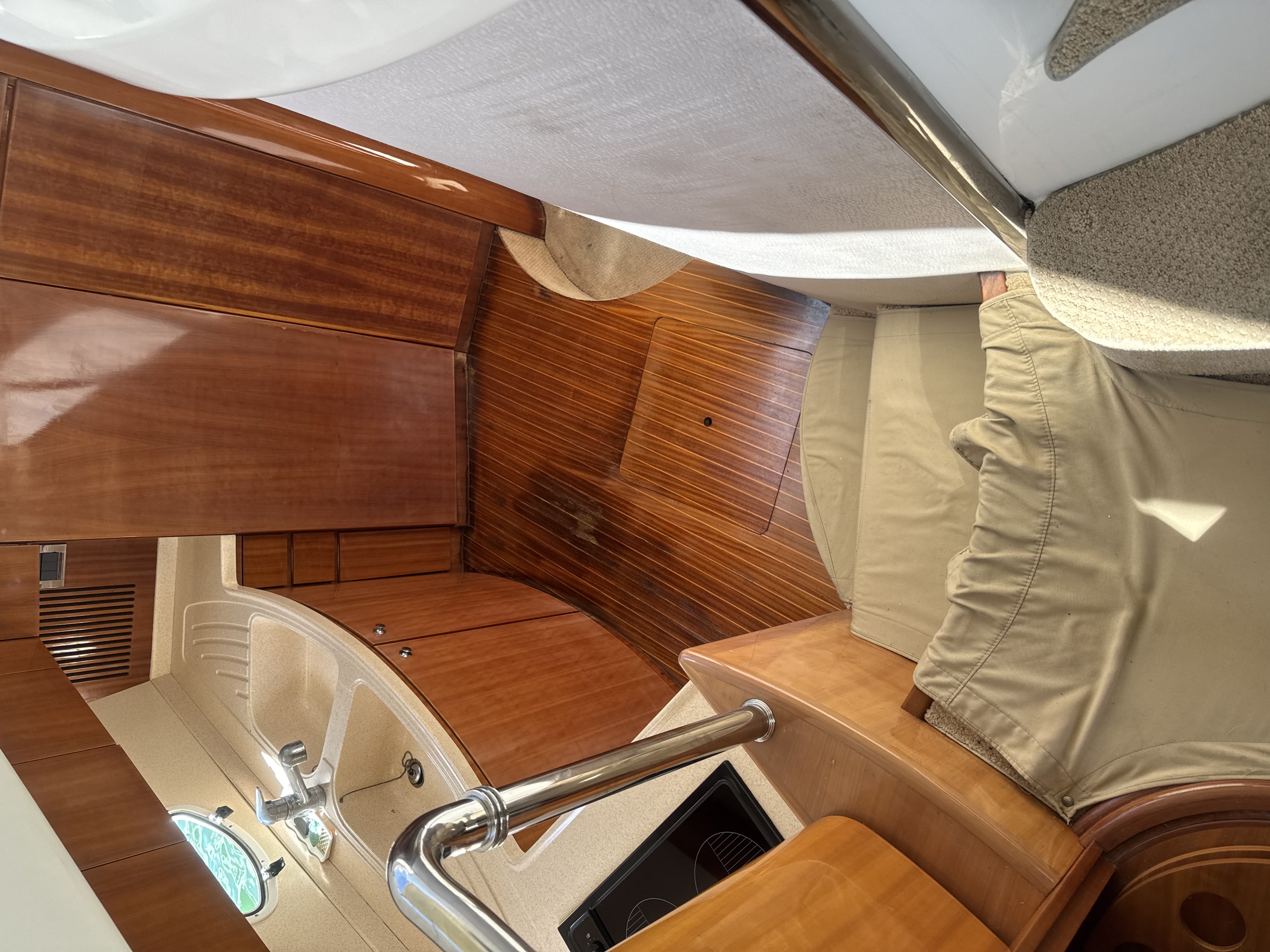 Yacht Kitchen Detailing